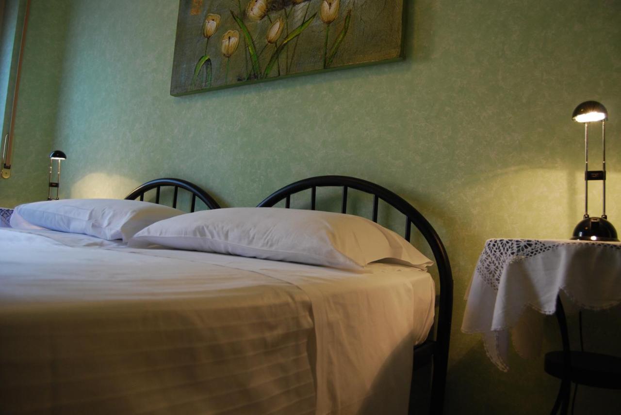 Ai Giardini Del Te Bed & Breakfast Mantua
